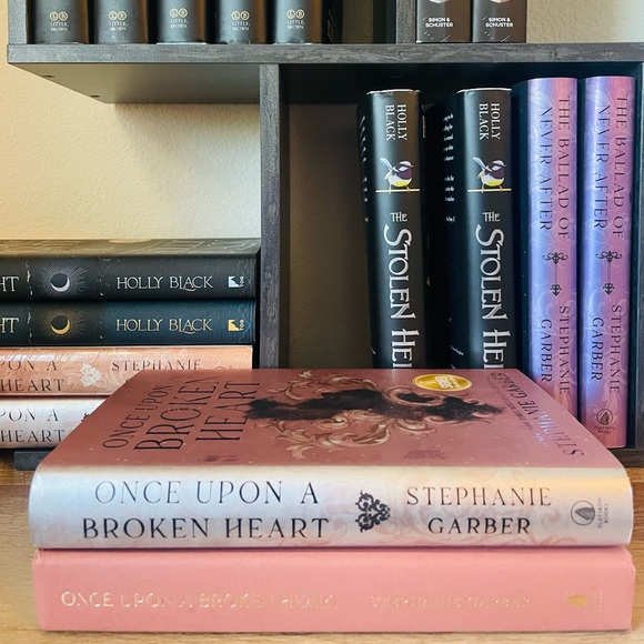 B&N Exclusive Signed Edition Once Upon A Broken Heart by Stephanie Garber - Picture 11 of 11